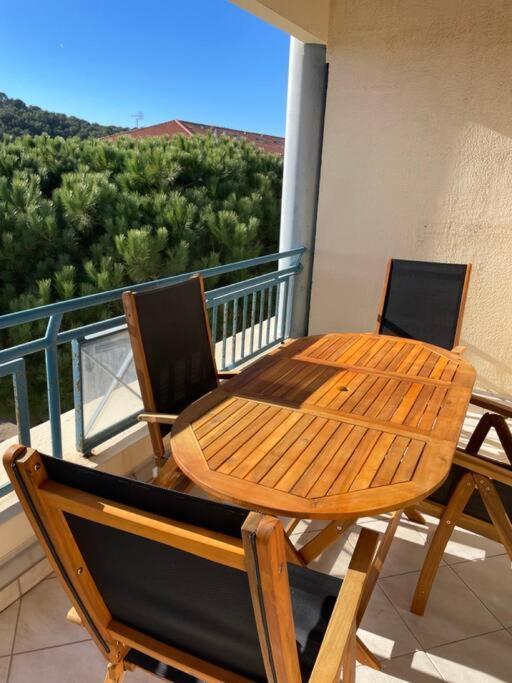 Apartament Domaine D'Azur - Renovated 1Br With Terrace Pool & Garage Le Lavandou Zewnętrze zdjęcie